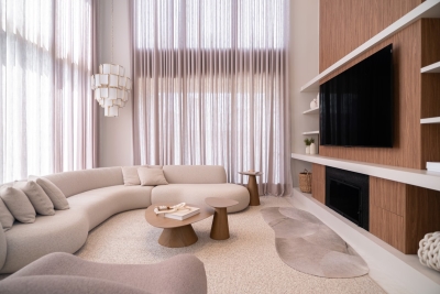 Gebogen banken verdringen de strakke designbank